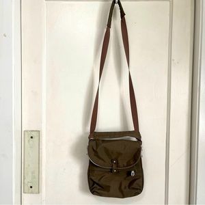 BAGGALLINI crossbody adjustable strap bag